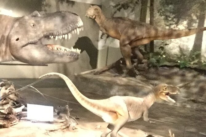 1 Day Guided Drumheller Tour: Calgary to Dinosaur Badlands - The tiny church and other roadside details