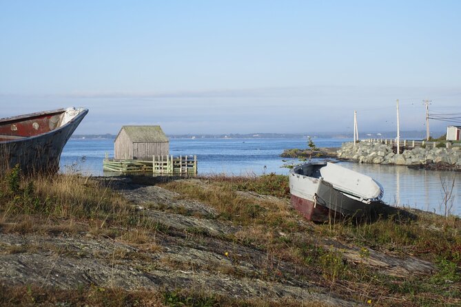 1 Hour Blue Rocks Excursions from Lunenburg - A Small Bus Ride With Room for Local Stories