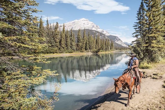 1 Hour Bow River Ride - A quiet way to meet Banff’s wild side