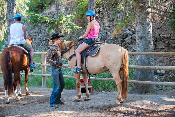 1 Hour Spray River Ride - Bow Falls and the Mountain Views