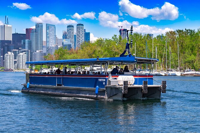 1-Hour Toronto Harbour Tour with Live Narration - The best side for photos