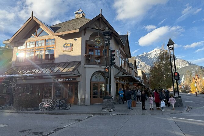 2-3 Days Lake Louise Moraine Gondola Johnston Canyon Icefield - Should you book it?