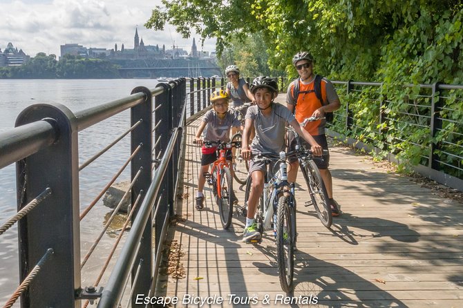 2-Hour Ottawa Express City Bike Tour - The National Gallery and the famous spider