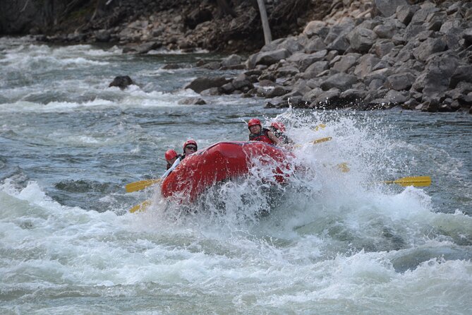 3.5 Hour Whitewater Rafting and Waterfall Adventure - Should you book it?