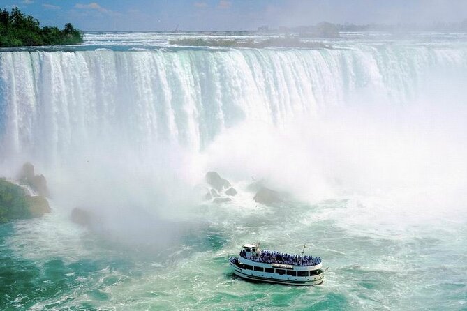 3 Day and 2 Night Tour: Toronto, 1000 Islands, and Niagara Falls - Day two: Niagara Falls from above, below, and beside the water