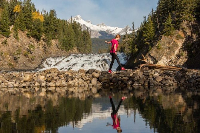 4-Day Rockies Explorer Tour Pkg: Banff, Columbia Icefield, Yoho - Banff, the gondola, and the Bow River viewpoints