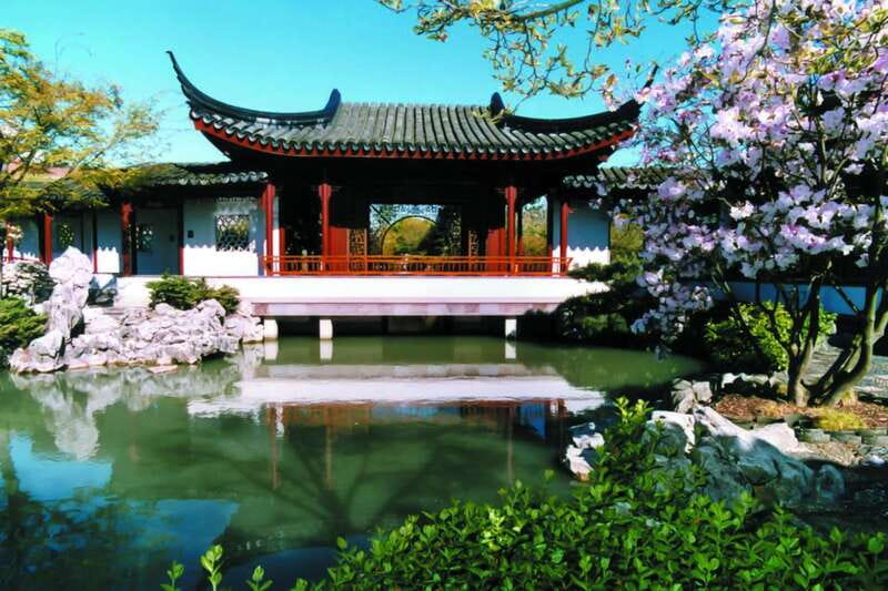 4-Hour Private Tour of Vancouver's Gardens - Queen Elizabeth Park turns a quarry into a viewpoint