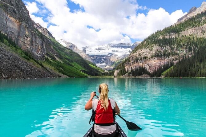 5 Day Canadian Rockies, Banff, Lake Louise, Moraine Lake, Jasper - The Icefields Parkway is the tour’s scenic backbone