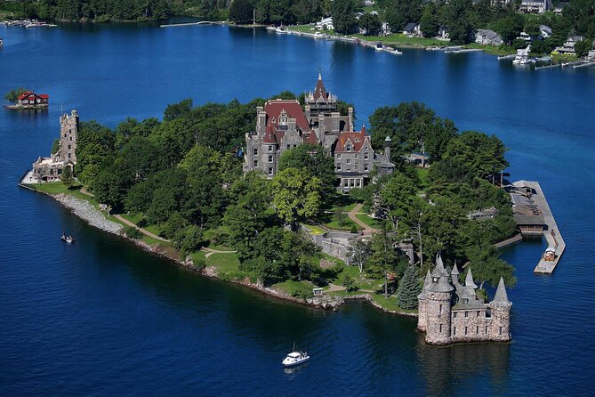5-Hour 1000 Islands Boldt Castle Stopover Cruise from Gananoque - The short international bridge at Zavikon Island