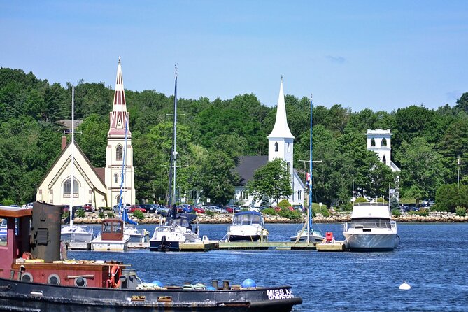 5 Hours Peggys Cove,Mahone Bay, Lunenburg Tour - Mahone Bay and its famous three churches