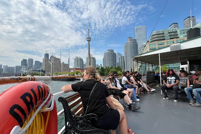 60-Minute Toronto Sightseeing Harbour Tour - What you see from the Oriole