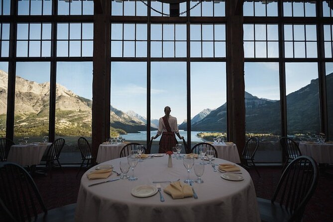 7-Day Rockies Tour : Banff, Jasper, Yoho, Drumheller & Waterton - Day 6: Waterton, the Prince of Wales Hotel, and the lake cruise