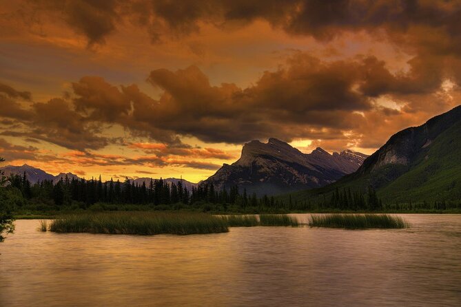 7 Days Canadian Rockies Camping Tour Package - Day 7: Banff hot springs and the return to Calgary