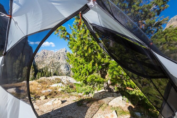 7 Days Canadian Rockies Camping Tour Package - Day 2: Athabasca Glacier and the Icefields Parkway