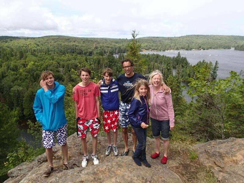 Algonquin Park: Guided Canoe Day Tour - A shoreside lunch from Henrietta’s Pine Bakery