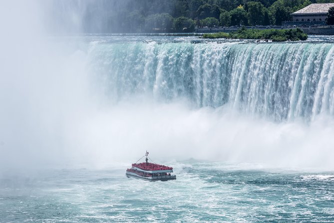 All Inclusive Best Tour Ever Niagara Falls Canada Tour - Maple Leaf Place brings in Canadian flavor