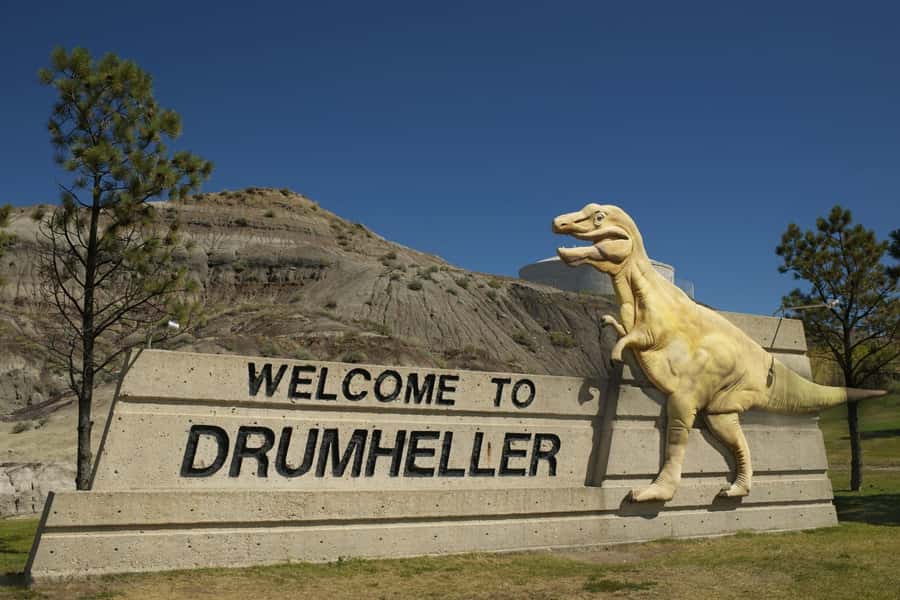 Badlands Tour: Drumheller with Museum, Hoodoos & Coal Mine - The Royal Tyrrell Museum deserves your time