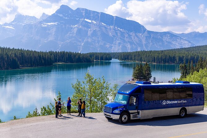 Banff and its Wildlife - Year Round Tour - Bow Falls, where water and Hollywood meet