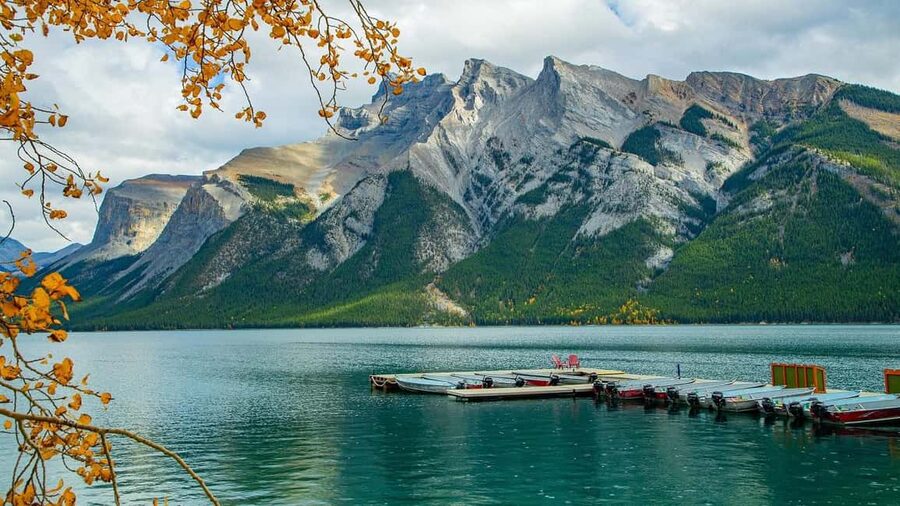 Banff/Calgary:Banff National Park&Johnston Canyon 1-Day Tour - Who will enjoy this tour most