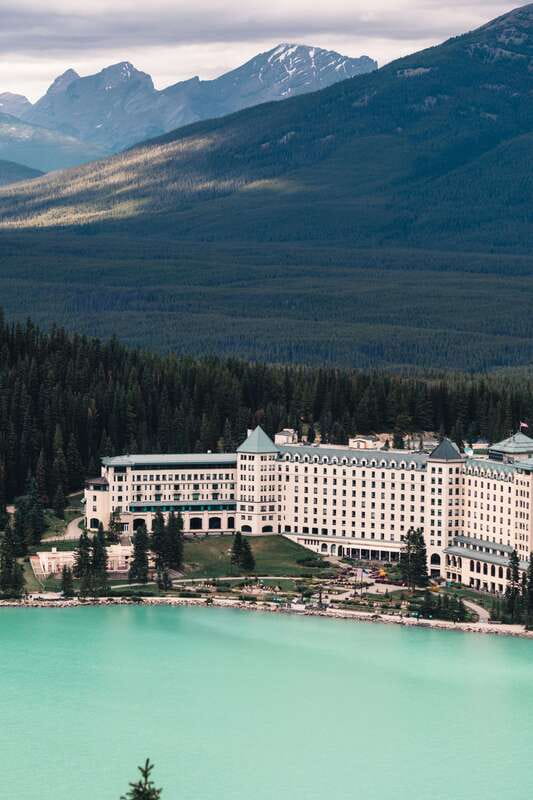 Banff/Canmore: Moraine Lake and Lake Louise 90 Min Each - Timing, group size, and the small print