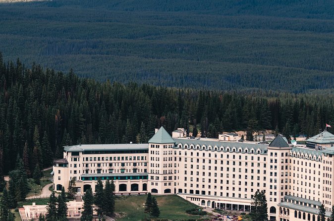 Banff/Canmore: Moraine Lake and Lake Louise Shuttle-90m each lake - Is the $89.05 price fair?