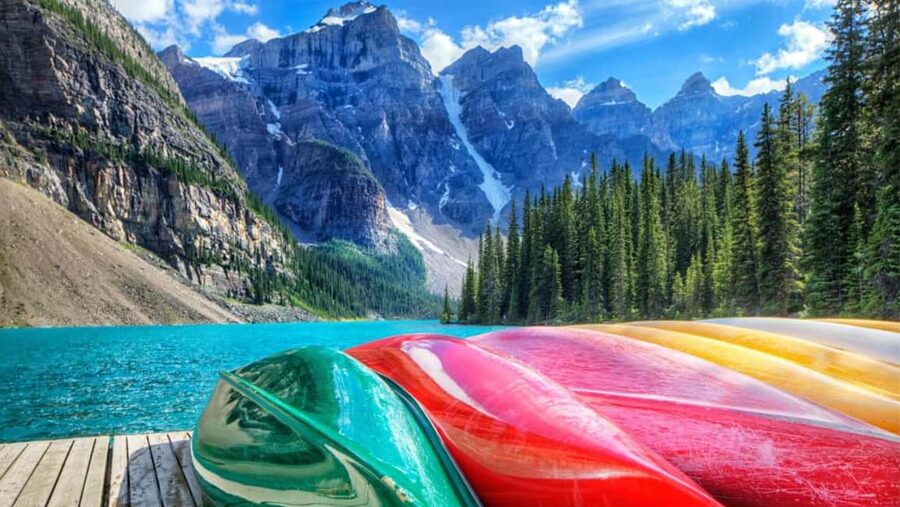 Banff/Canmore Moraine Lake & Lake Louise-Hike/Canoe/Sightsee - Key points at a glance