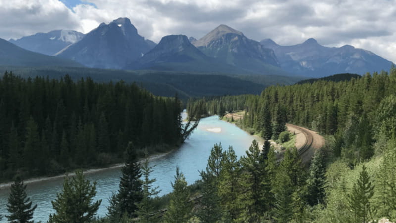 Banff/Canmore: Sunrise at Moraine Lake w/ Lake Louise Option - Who should book this sunrise tour?