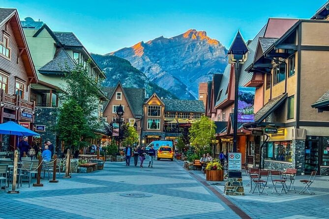 Banff: Gondola, Hot Spring and Three Lakes Tour - Hot springs are a good reset after the viewpoints