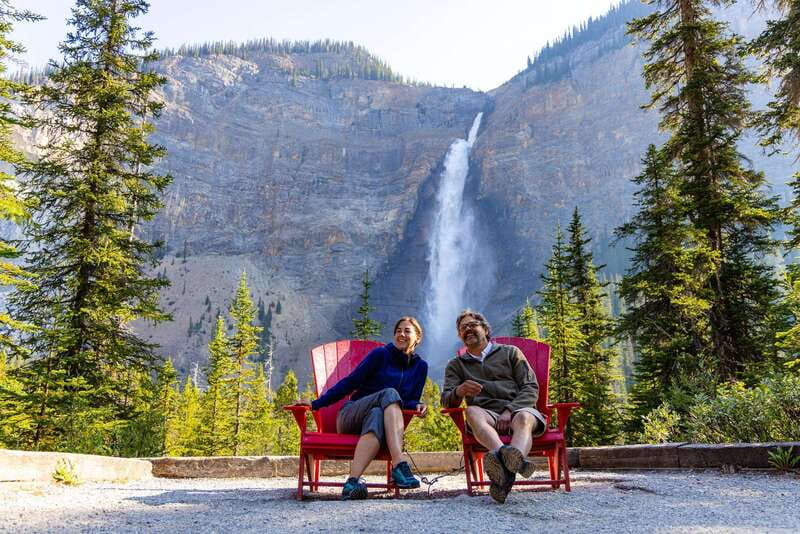 Banff: Grizzly Bear Refuge Tour with Lunch - Emerald Lake, where the pace slows down
