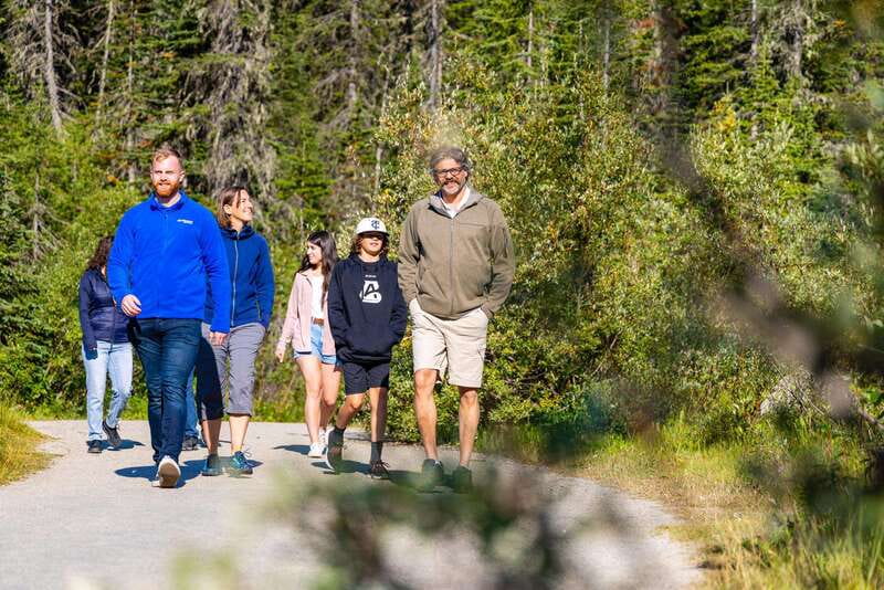 Banff: Grizzly Bear Refuge Tour with Lunch - Crossing the 130-metre Golden Skybridge