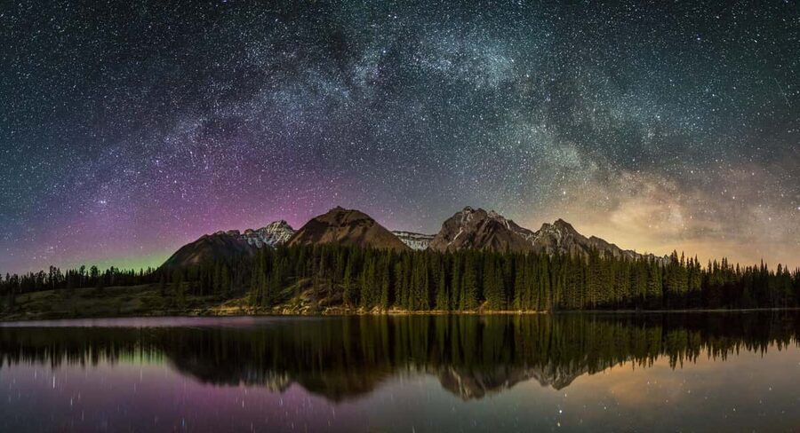 Banff: Guided Sunset and Stargazing Tour - The First Hour: Sunset, Trails, and Mountain Views