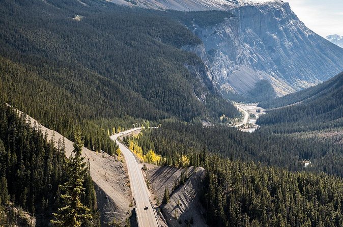 Banff Icefield Parkway Private Full Day Tour - Bow Lake and Waterfowl Lakes keep the route varied