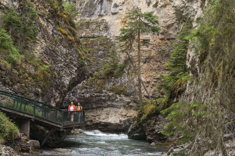 Banff: In-Depth Banff Area & Canyon Day Tour - What the $47 price really covers