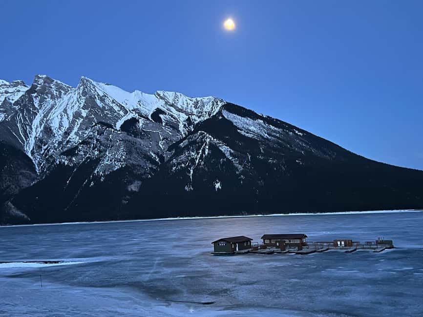 Banff: Lake Louise, Emerald, Moraine Lake & Johnston Canyon - Moraine Lake or Emerald Lake, depending on the season
