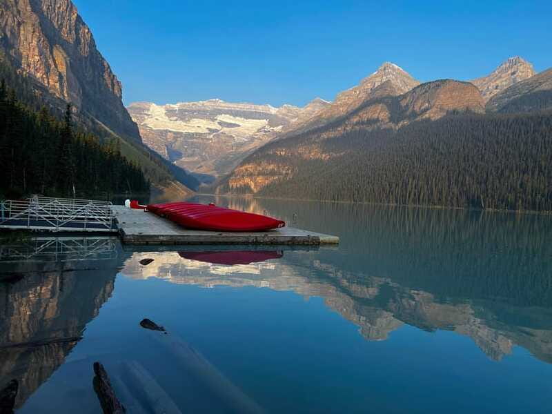 Banff - Lake Louise Moraine Lake and Icefields Parkway Tour - What the guide adds to the day