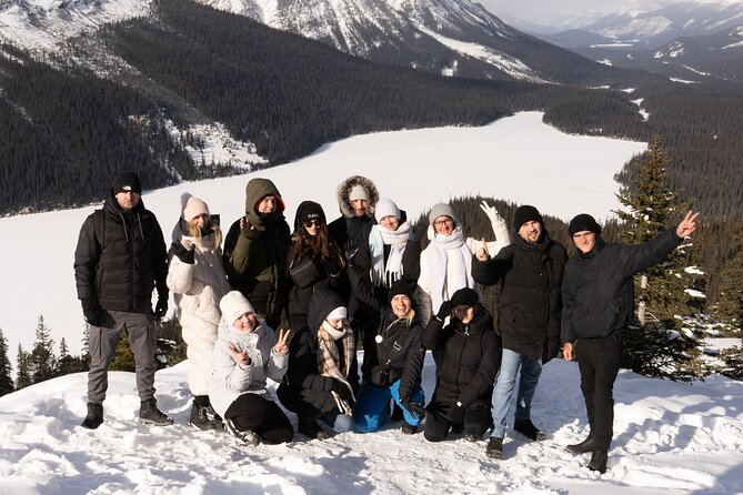 Banff Lakes and Canyon Adventure - Lake Louise: one hour beside the emerald water