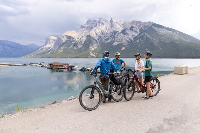 Banff Mountain Lakeside - E-bike Tour - Lake Minnewanka: the main scenic reward