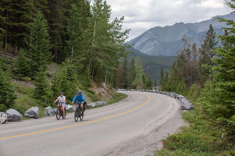 Banff: Mountain Lakeside Guided E-Bike Tour - Key things to know before you book