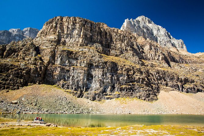 Banff National Park Guided Hike with Lunch - Cancellation and weather flexibility
