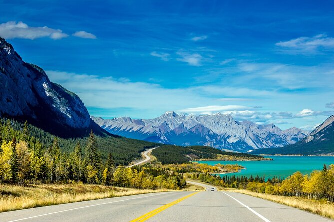 Banff National Park Moraine Lake and Lake Louise Explorer Tour - Who should book this experience?