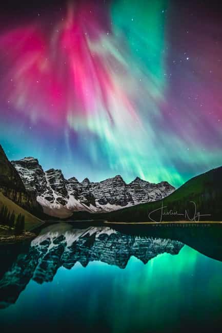 Banff OR Moraine Lake: Night Tour with possible Stargazing - Leaving Banff lights for the dark Rockies