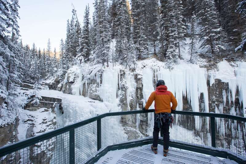 Banff: Premium Johnston Canyon Frozen Falls Guided Adventure - Banff pickup and the Bow Valley Parkway