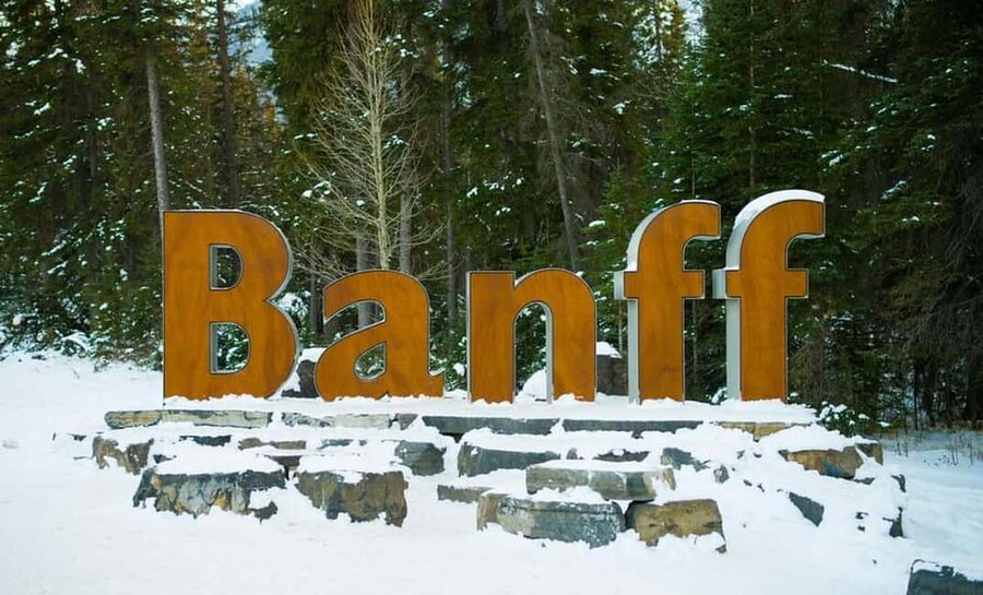 Banff Town, Gondola, Hot Springs, Bow Falls & Three Lakes - Two Jack Lake and Johnson Lake