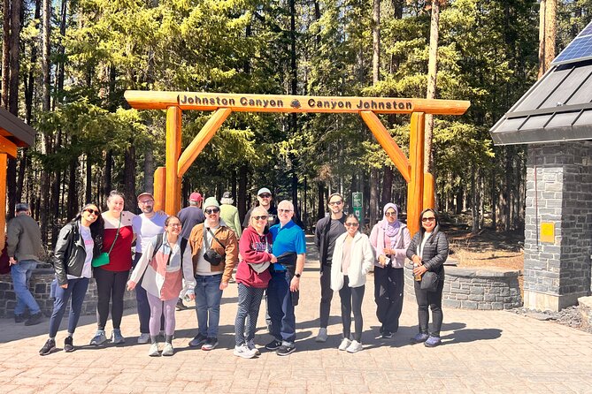 Banff Town ,Lake Louise, Moraine , Emerald & Johnston Canyon Tour - Moraine Lake from June through October