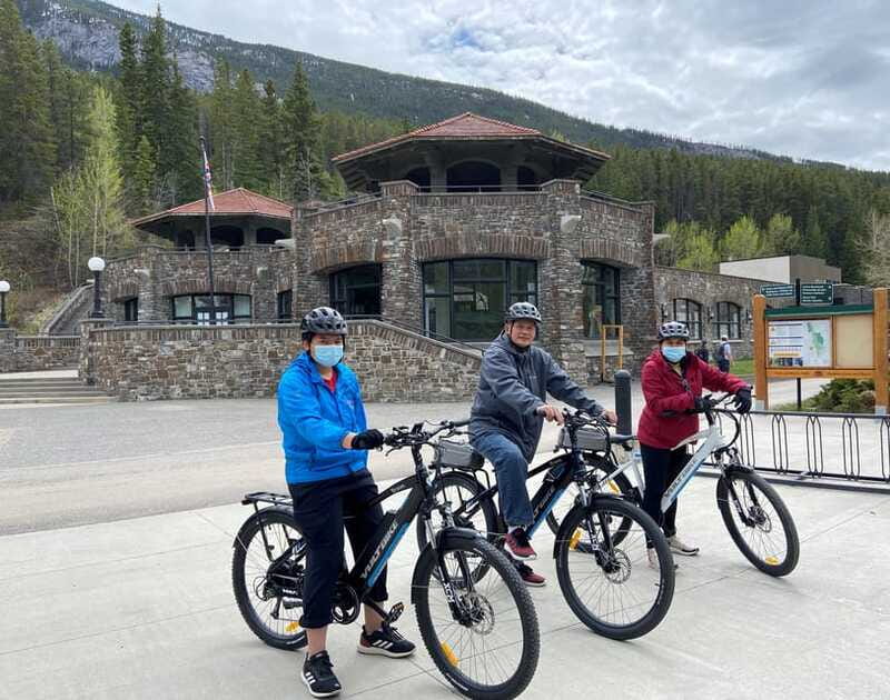 Banff Townsite: E-Bike Explorer - Guides add more than directions