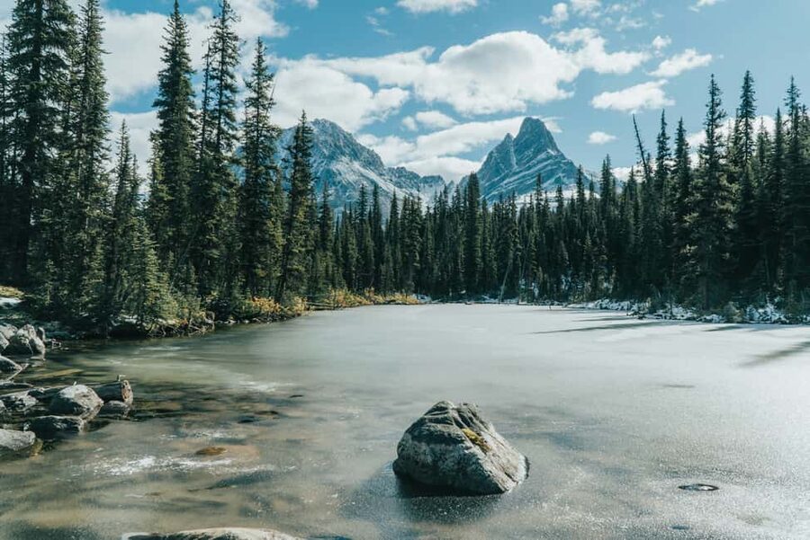 Banff, Yoho, and Jasper 2 Day Private Tour - What the 1,242 CAD group price really buys