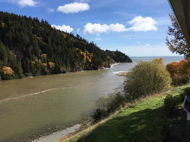 Bay of Fundy Tour by Mini Van - Four hours around the Bay of Fundy