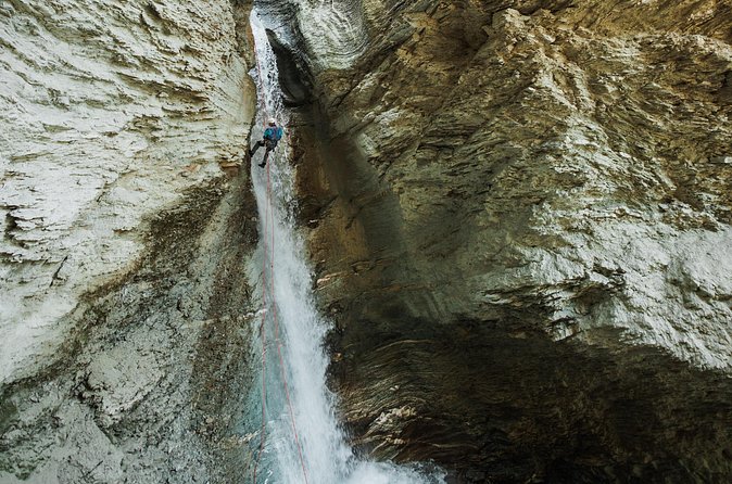 Beartooth Canyon- Half Day Canyoning Tour - Golden, BC - What the guide adds to the experience