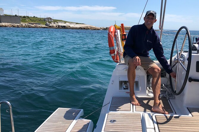 Best of Halifax Harbour Boat Tour - Raising the sails, with realistic expectations