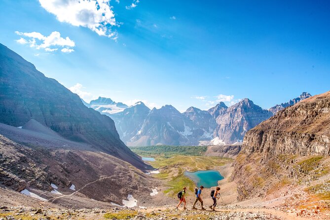 Bestseller From Canmore/Banff: Moraine Lake Adventure - Why four hours at Moraine Lake matters